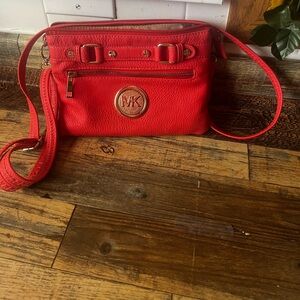 Michael Kors Crossbody purse